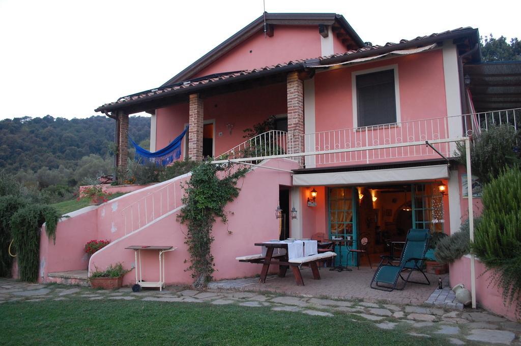 Bed and Breakfast Il Pino Vetulonia Екстер'єр фото