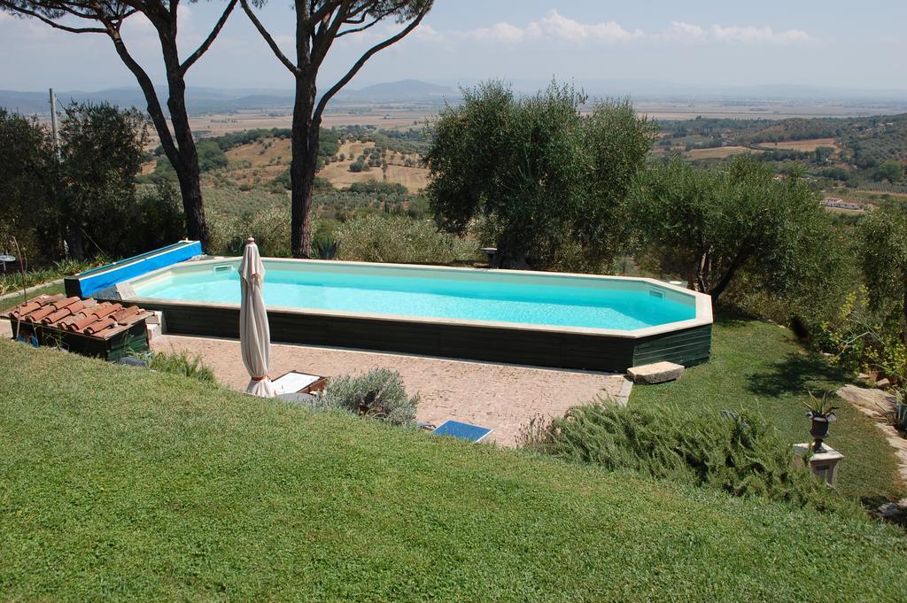 Bed and Breakfast Il Pino Vetulonia Екстер'єр фото
